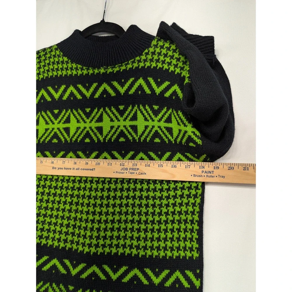World‎ Trade Knits Vintage Neon Green Black Geometric Houndstooth Sweater USA